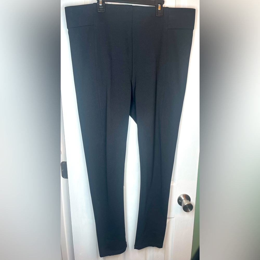 Black stretch center seam pull on slim pants size 2XL